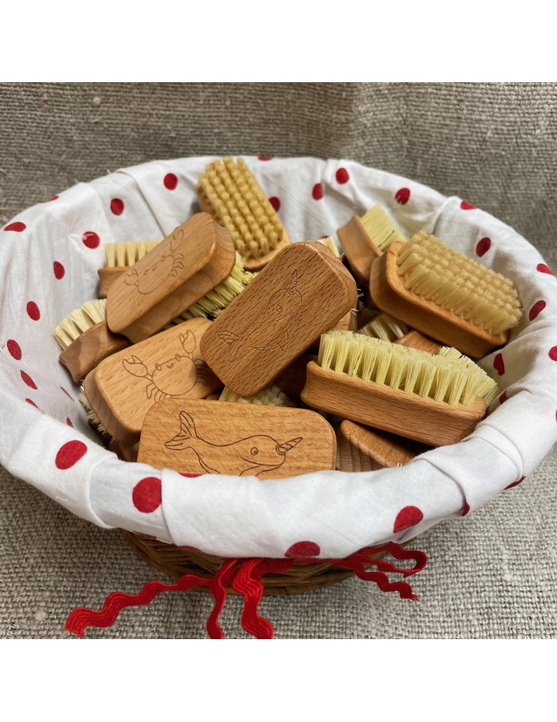 brosse à ongles pour enfant